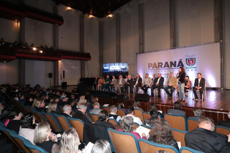 Governo destina R$ 42 milhões para ações voltadas à infância e aos idosos em 383 municípios