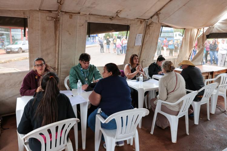 Mais 416 pessoas começam a receber auxílio de R$ 1 mil em Rio Bonito do Iguaçu