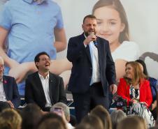 R$100 milhões crianças e adolescentes 
