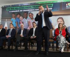 R$100 milhões crianças e adolescentes 