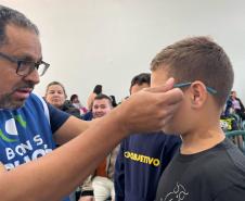 Programa Bons Olhos Paraná já atendeu 6,3 mil alunos com óculos gratuitos