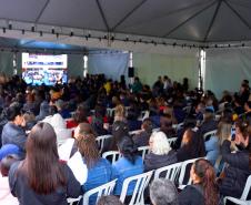 Caminhada reforça apoio às escolas especializadas e defende educação inclusiva