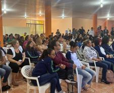 Programa Bons Olhos Paraná entrega mais 318 óculos a estudantes de cinco municípios
