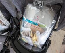 Governo inicia na semana que vem entrega de kits para recém-nascidos com carrinho de bebê