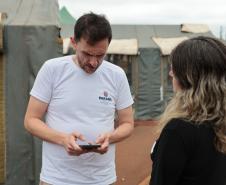 Mais 241 famílias de Rio Bonito do Iguaçu recebem auxílio de R$ 1 mil do Estado