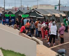 Mais 241 famílias de Rio Bonito do Iguaçu recebem auxílio de R$ 1 mil do Estado