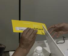 Estado entrega primeiros cartões de até R$ 50 mil para reconstrução de casas em Rio Bonito do Iguaçu