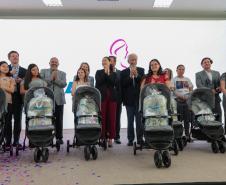 Nascer Bem Paraná já entregou 2,8 mil kits com carrinhos de bebê em 156 municípios