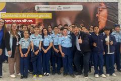 Alunos de Itaperuçu e Tunas do Paraná recebem óculos do Programa Bons Olhos