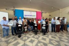 Estado entrega mais 607 kits para bebês; 2,2 mil famílias já foram contempladas