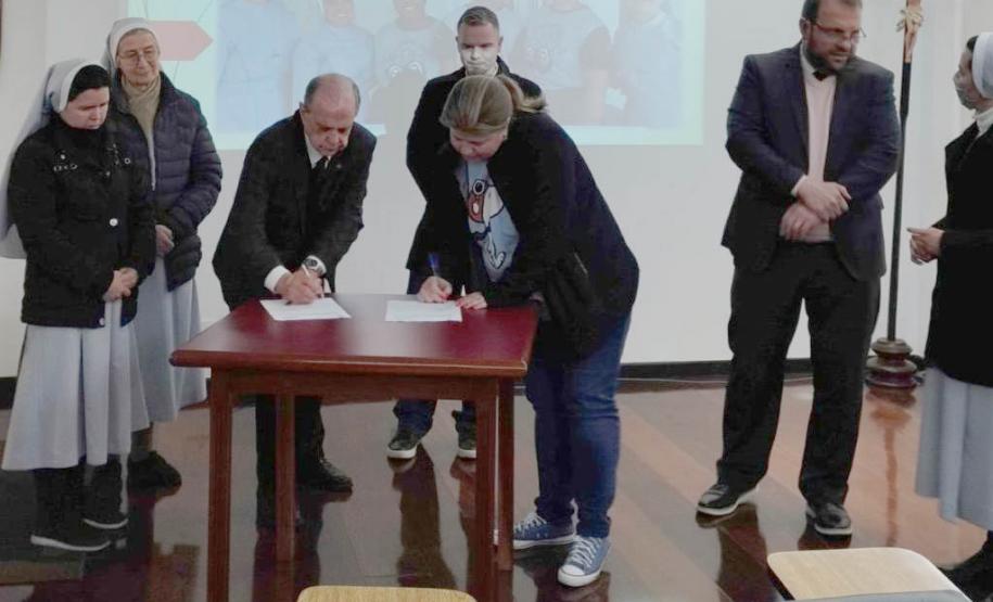 Convênios do Estado auxiliam instituições a desenvolver projetos voltados a crianças e adolescentes