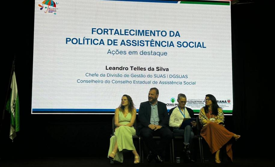 Conferência em Foz do Iguaçu: Estado apresenta ações para fortalecer a assistência social