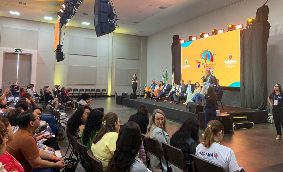Conferência em Foz do Iguaçu: Estado apresenta ações para fortalecer a assistência social