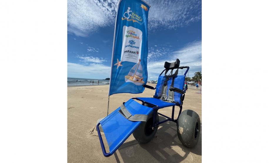 Lazer para todos: Praia Acessível faz 250 atendimentos na primeira semana