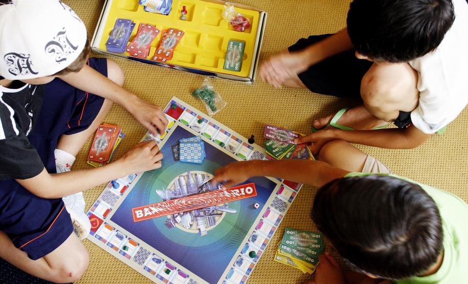 Paraná destina R$ 48,9 milhões a instituições de crianças e jovens em situação de vulnerabilidade